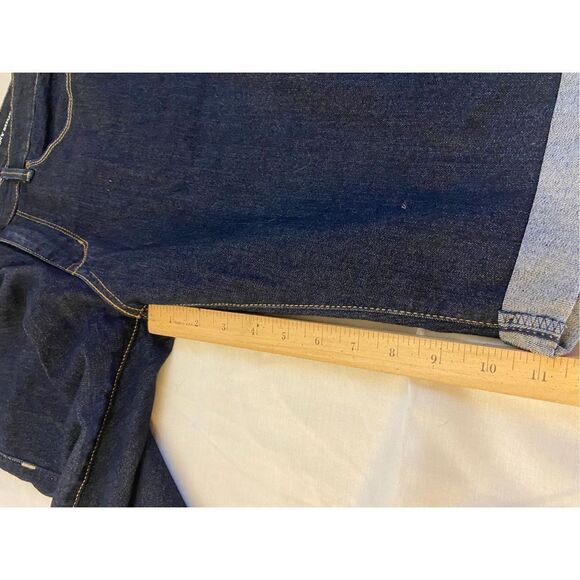 Levi’s Bermuda modern skinny size 16 denim Jean shorts nwot - Picture 7 of 7